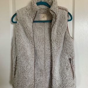 Thread and Supply Vest